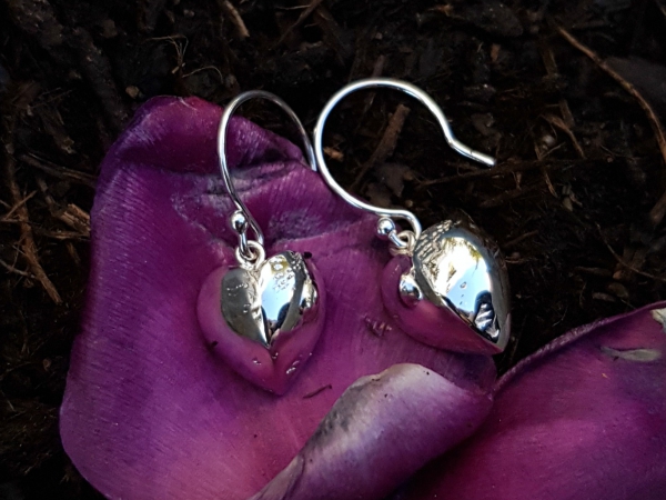 Atelier Solstice – Boucles d’oreilles en argent «Pétales».